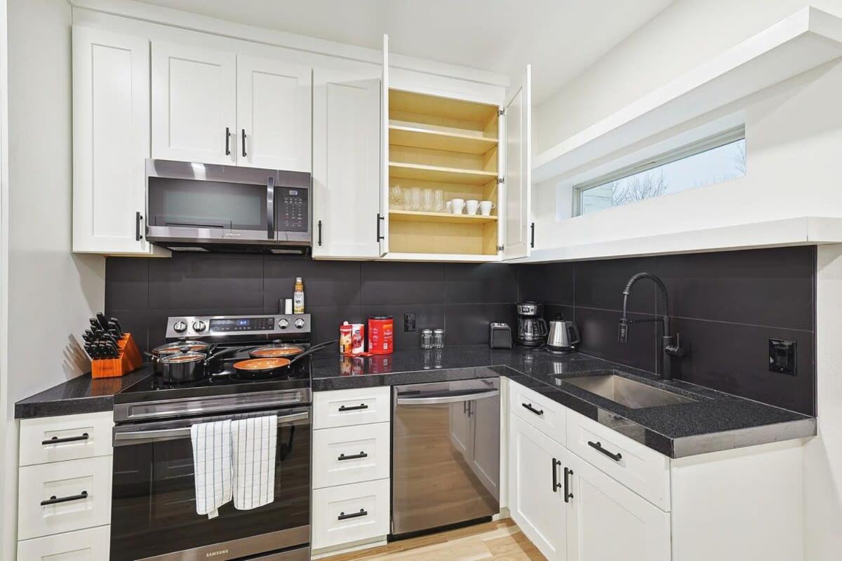 New 2B Townhome Near At&T Global Life 6Flag Arlington Kültér fotó